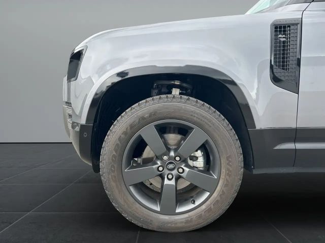Land Rover Defender 90 D200 Dynamic SE