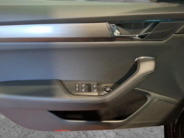 Skoda Superb Combi Style Style