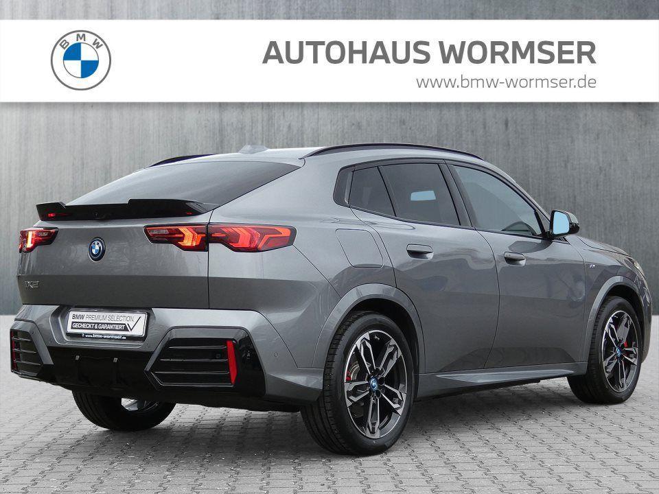 BMW iX2 eDrive20