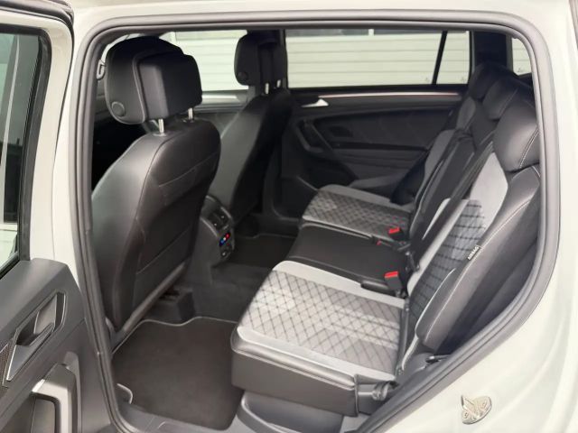 Volkswagen Tiguan 4Motion Allspace DSG R-Line