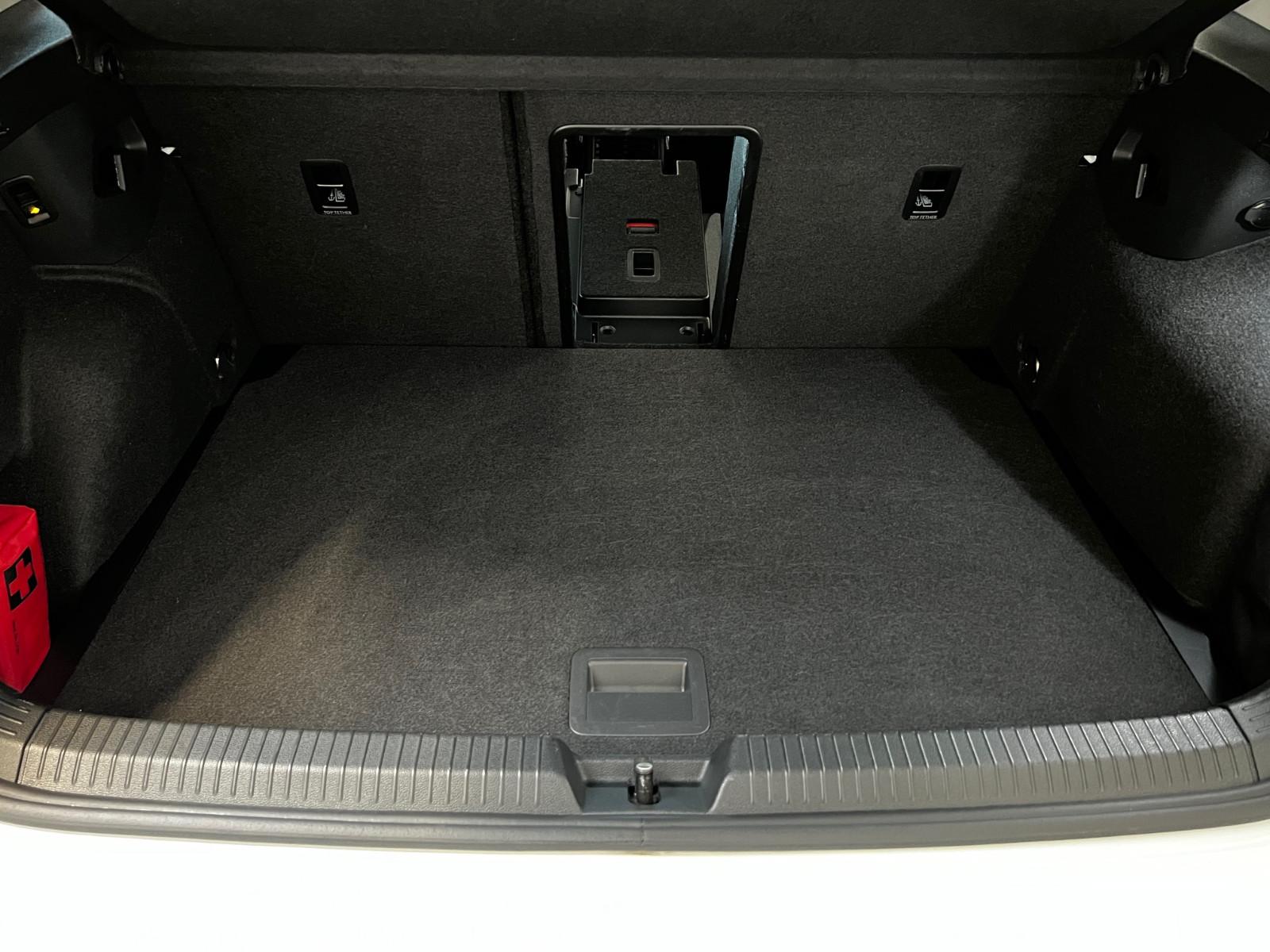 Volkswagen Golf 1.5 TSI Golf VIII