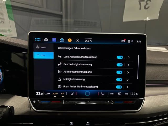 Volkswagen Golf 1.5 eTSI DSG Golf VIII Life