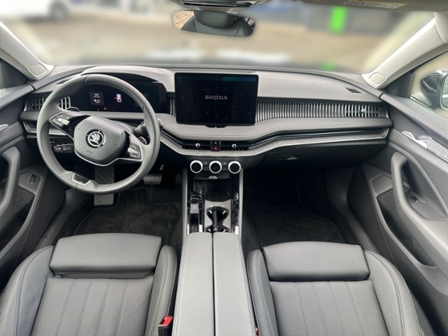 Skoda Superb 2.0 TDI Combi