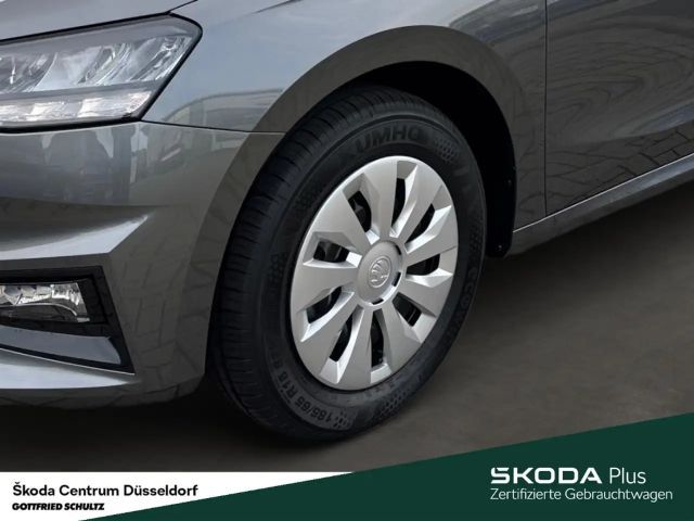 Skoda Fabia ESSENCE 1 0 MPI 59 KW 5-GANG-SCHALTGETRIEBE Sitzhe