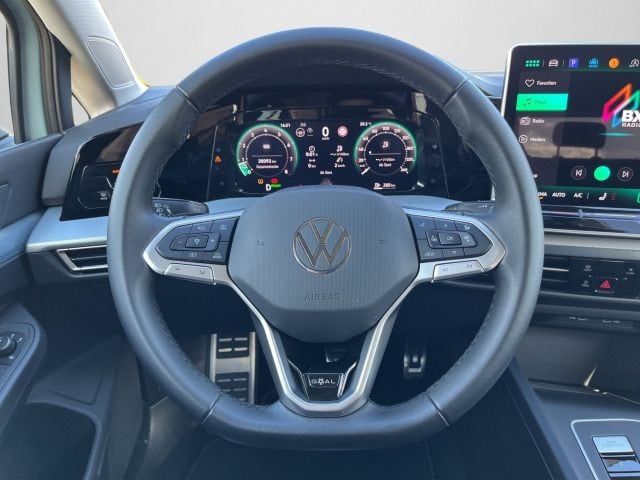 Volkswagen Golf 1.5 eTSI DSG Golf VIII