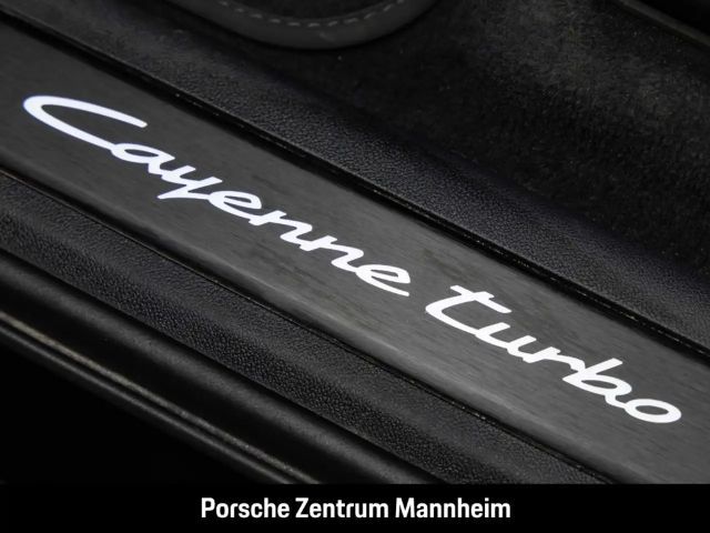 Porsche Cayenne E-Hybrid Turbo