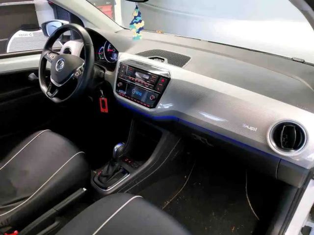 Volkswagen e-up! Style