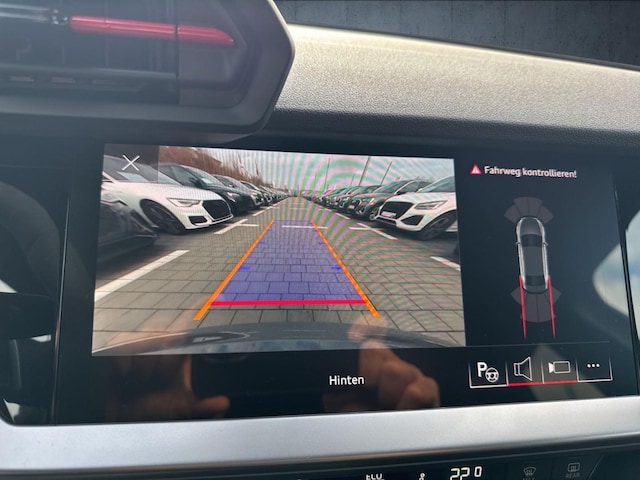 Audi RS3 Quattro S-Tronic Sedan