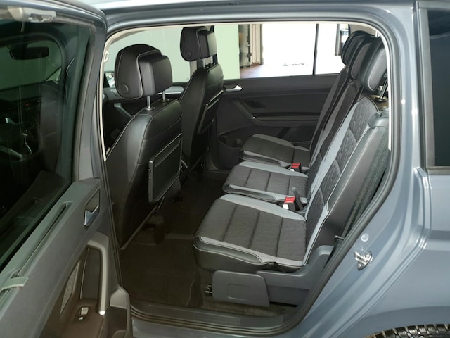 Volkswagen Touran DSG R-Line