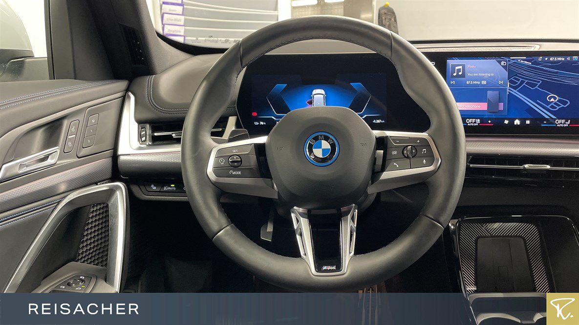 BMW iX1 xDrive30
