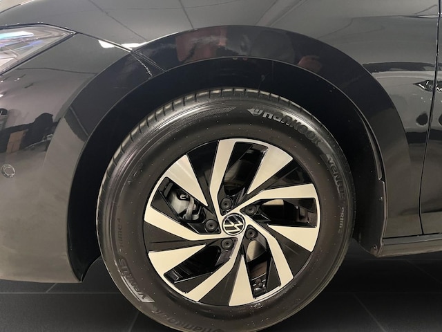 Volkswagen Passat Business DSG