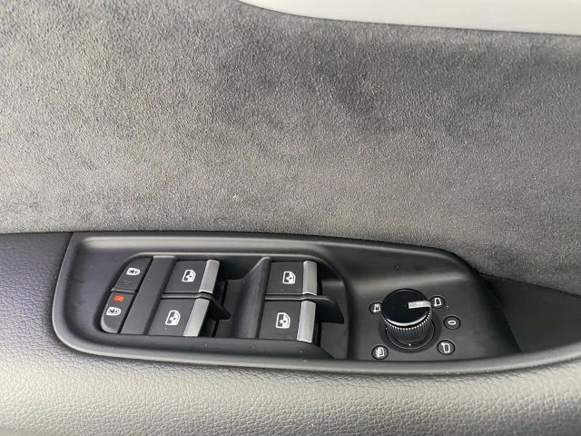 Audi Q8 55 TFSI Hybride Quattro