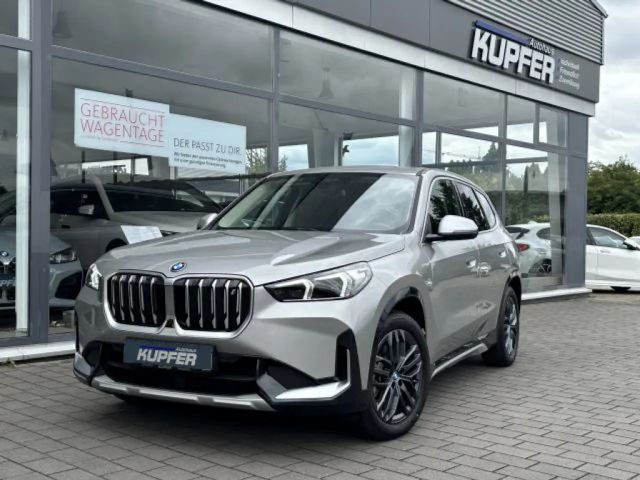 BMW X1 xDrive30 X-Line ACC°Park Prof.el.Sitze°AdLED
