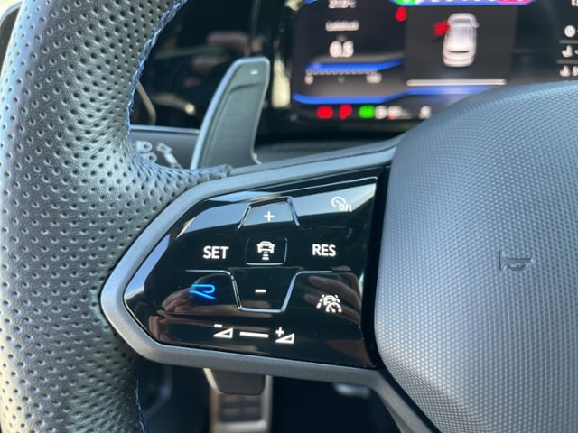 Volkswagen Golf 2.0 TSI 4Motion DSG Golf VIII