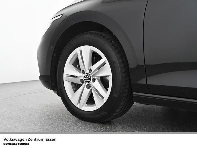 Volkswagen Golf Life Variant