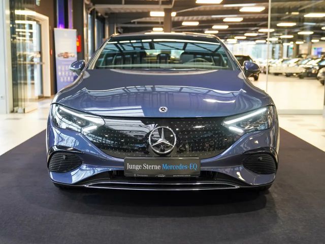 Mercedes-Benz EQE 300 Electric Art Sedan