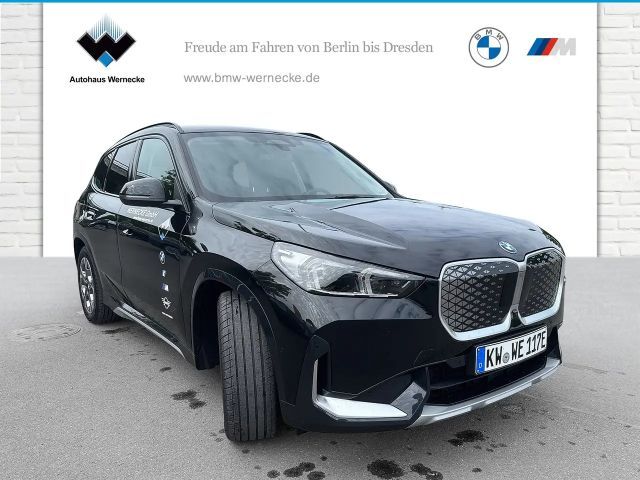 BMW iX1 xDrive30