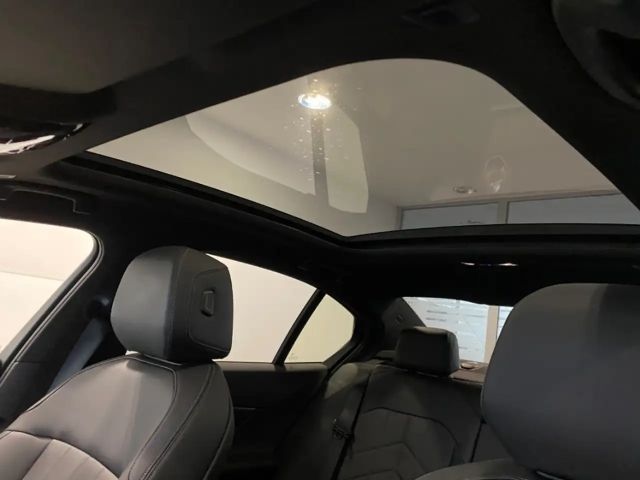 BMW 540 540d M-Sport Sedan