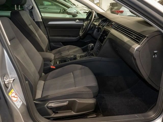 Volkswagen Passat 1.5 TSI DSG Variant