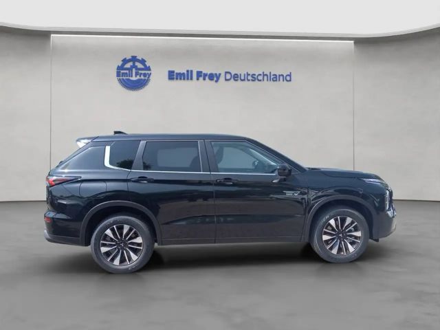 Mitsubishi Outlander 4WD PHEV