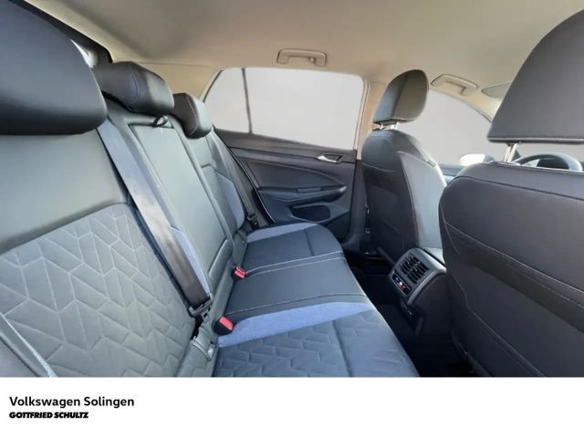 Volkswagen Golf 1.5 TSI Golf VIII Plus