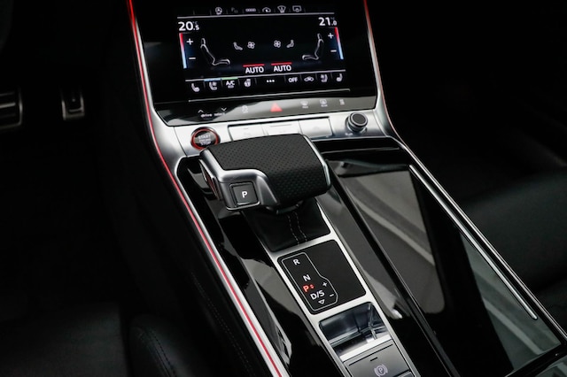 Audi A6 e-tron Avant Performance Quattro