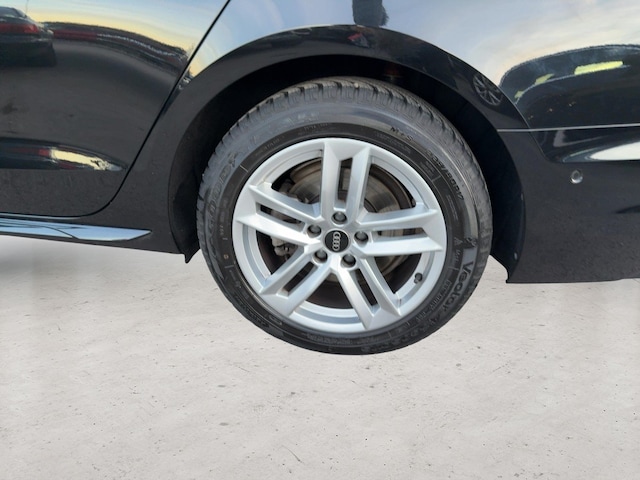 Audi A4 35 TDI S-Tronic Sedan