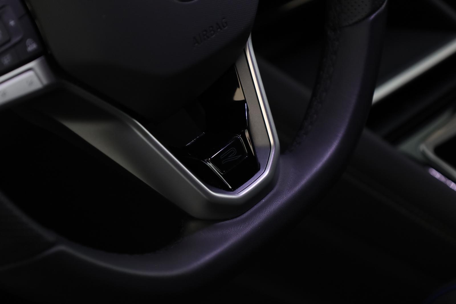 Volkswagen Tiguan 2.0 TSI DSG IQ.Drive R-Line