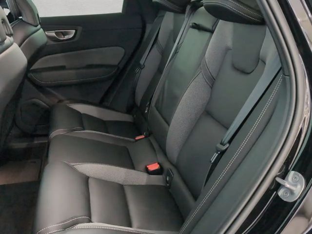 Volvo XC60 Dark Plus