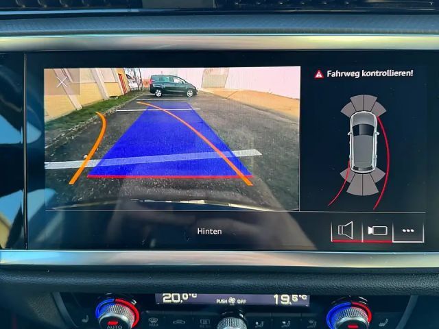 Audi Q3 35 TDI S-Tronic