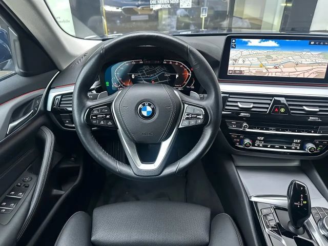 BMW 530 530i xDrive