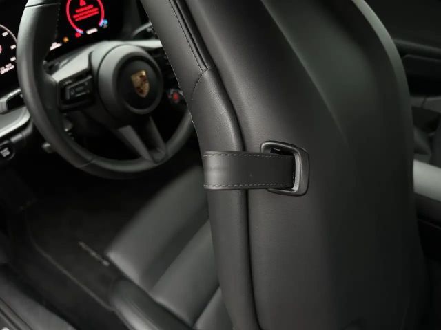 Porsche 992 Cabrio Carrera S