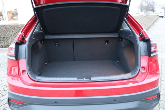 Volkswagen Taigo 1,0 TSI AHK LED ACC Kam