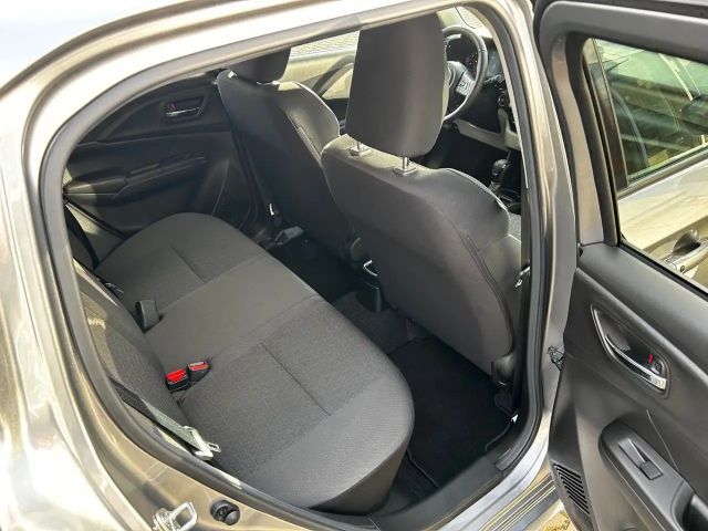 Suzuki Swift Comfort DualJet Hybrid