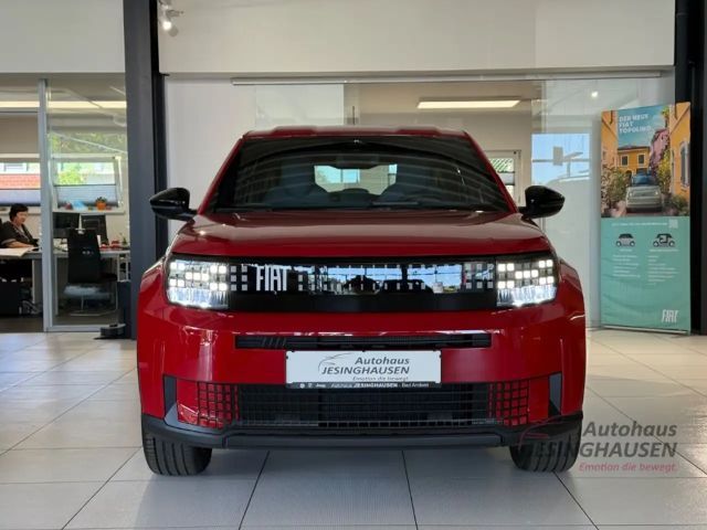Fiat Grande Panda (RED)+PDC+Klima+CarPlay+LED Digitales Cockpit LED