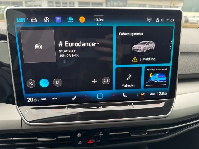 Volkswagen Golf DSG Life Variant