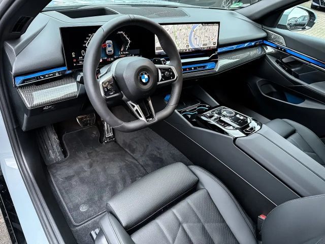 BMW 520 520d M-Sport Touring xDrive