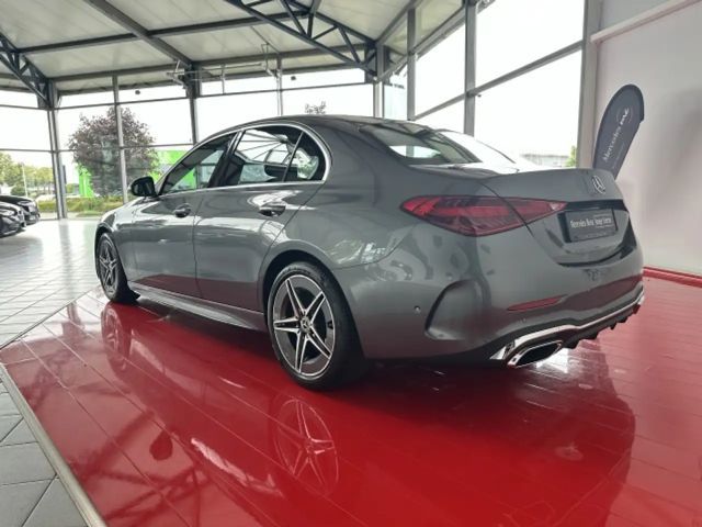 Mercedes-Benz C 180 AMG Line Sedan