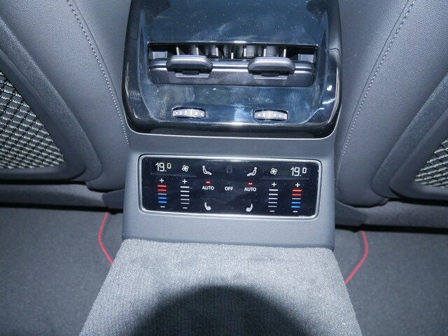 Audi A6 e-tron Avant Quattro