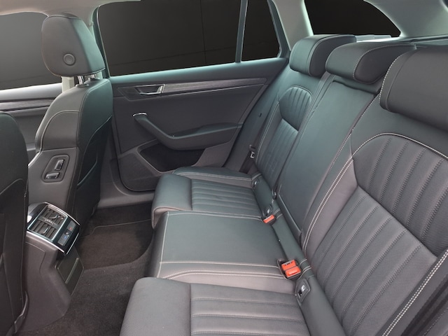 Skoda Superb 2.0 TDI Combi