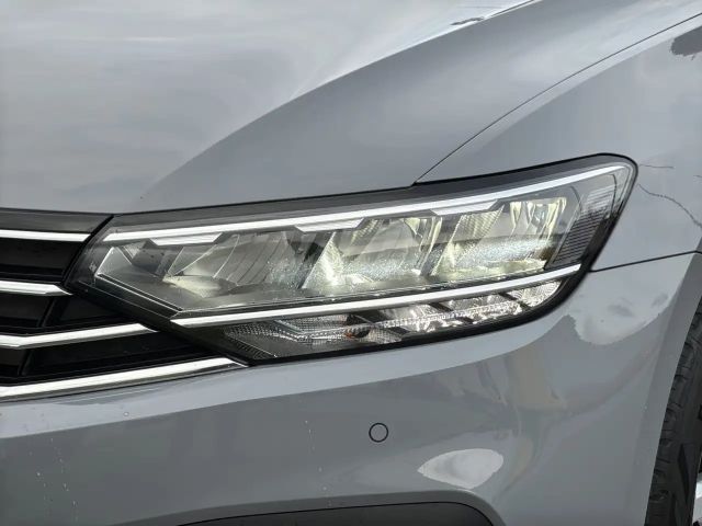 Volkswagen Passat 2.0 TDI Business DSG Variant