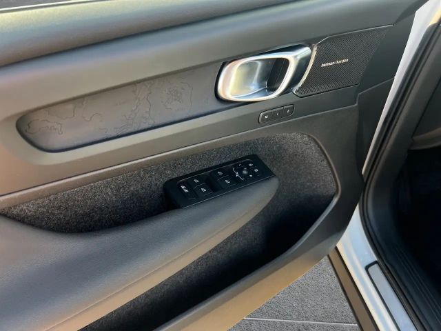 Volvo C40 Recharge Twin Engine Ultimate