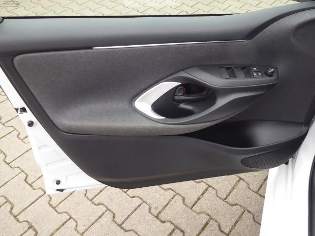Toyota Yaris Club Comfort Hybride