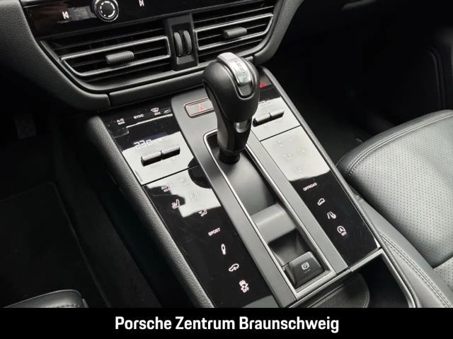 Porsche Macan Luftfederung 20-Zoll Rückfahrkamera LED