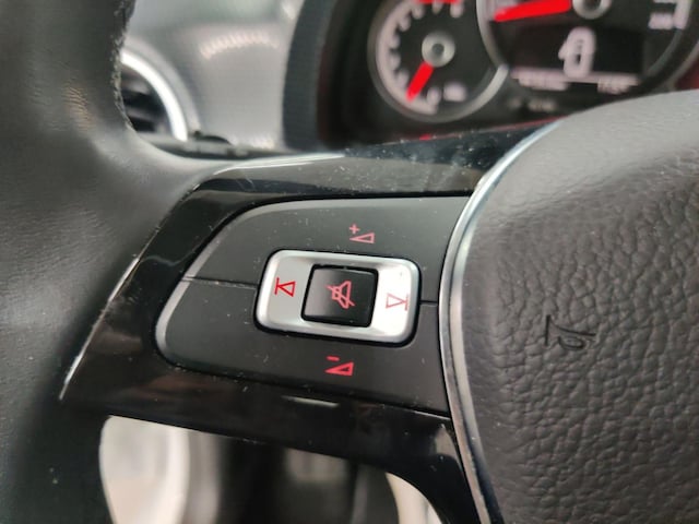 Volkswagen up! up! 1.0 Navi/Sitzhz/Climatronic/RFKam/PDC/4Türen