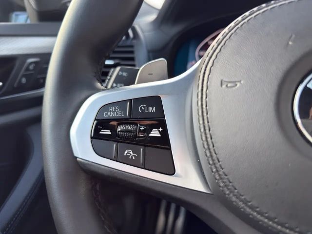 BMW X3 40i LivePro/Head-Up/Panorama/AHK/Driving/ACC/Parki