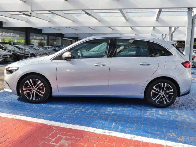 Mercedes-Benz B 180 Progressive