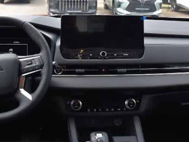 Mitsubishi Outlander PHEV