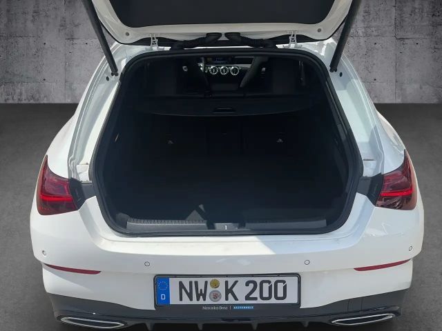 Mercedes-Benz CLA 200 AMG Line Shooting Brake