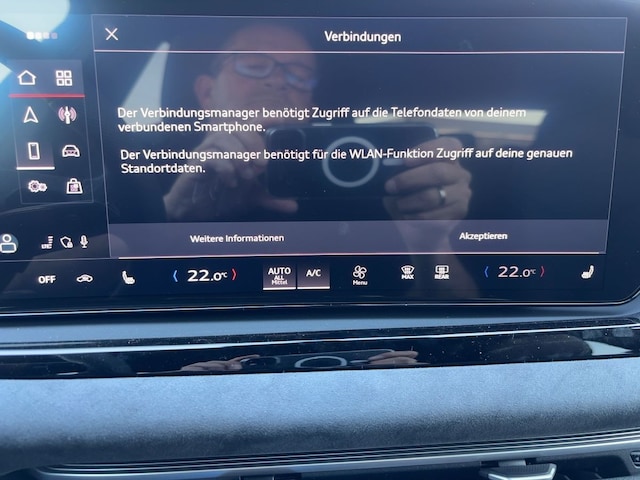 Audi A6 Avant Quattro S-Tronic